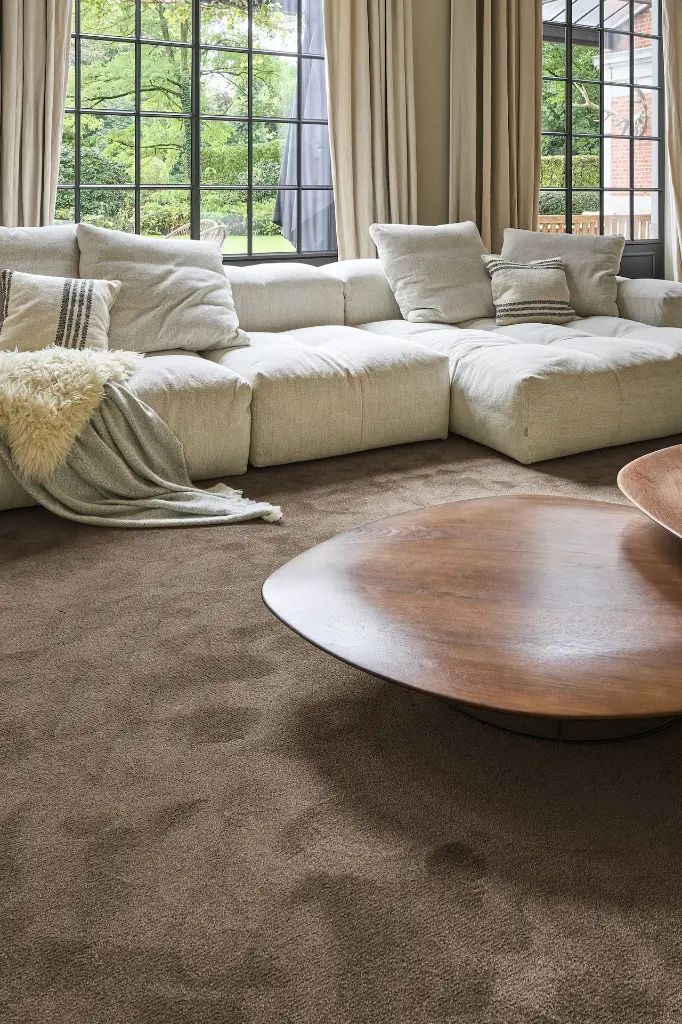 STIVALI roomshot_hr.webp