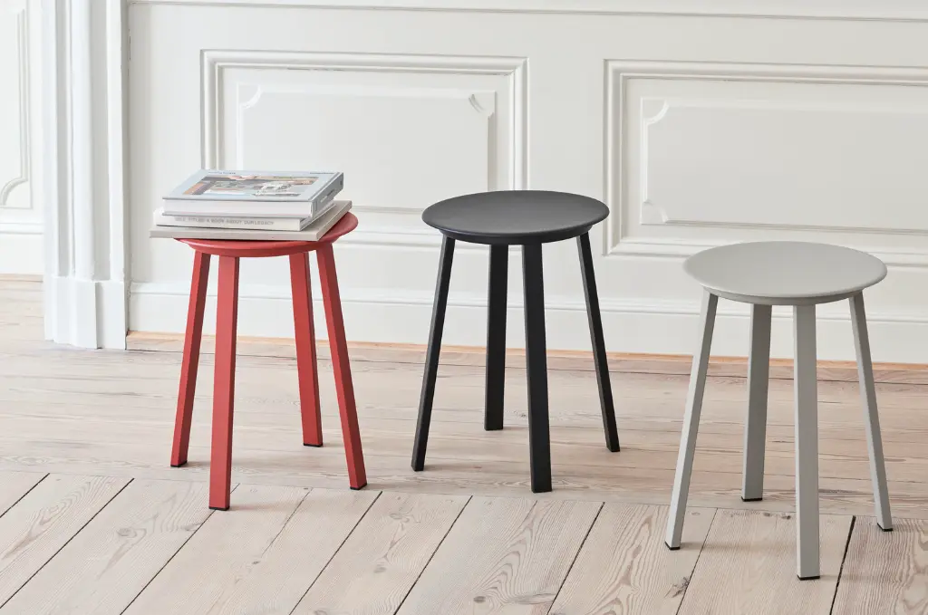 Revolver Stool Family 01.webp