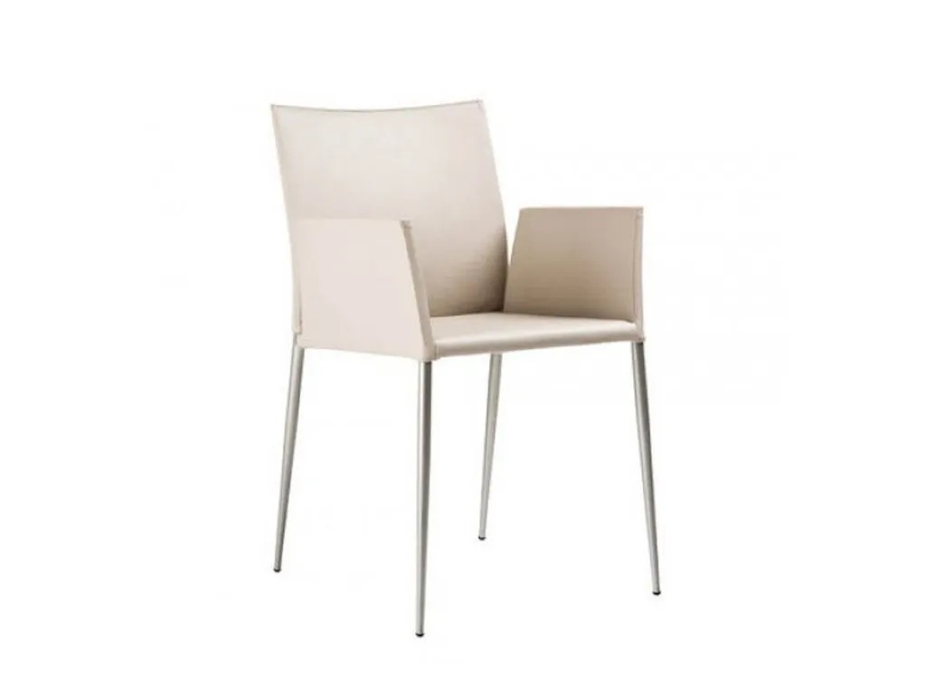 moka-armchair white chrome.webp