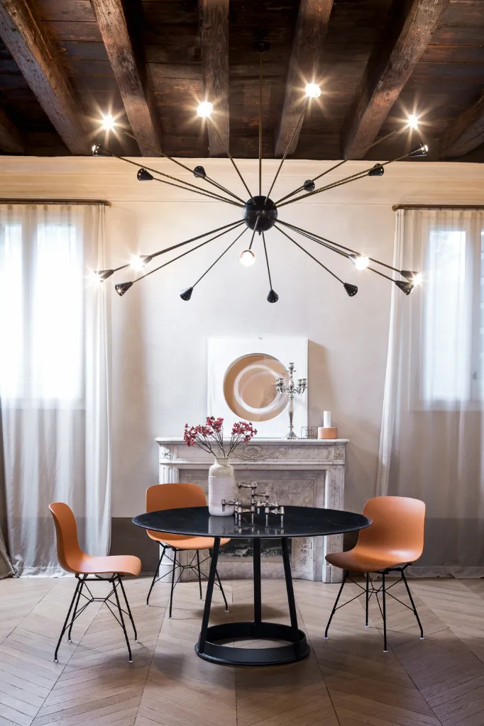 Magis_troy_chair_ambient_multi_SD3702_black_brown_01_lr.webp