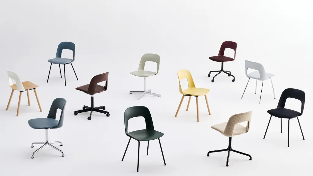 Layout Chair family_02.webp