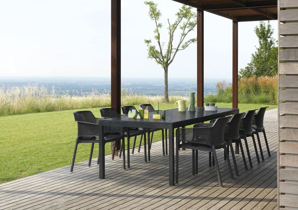 Nardi_chairs_NET_ambientImages10_LR.webp