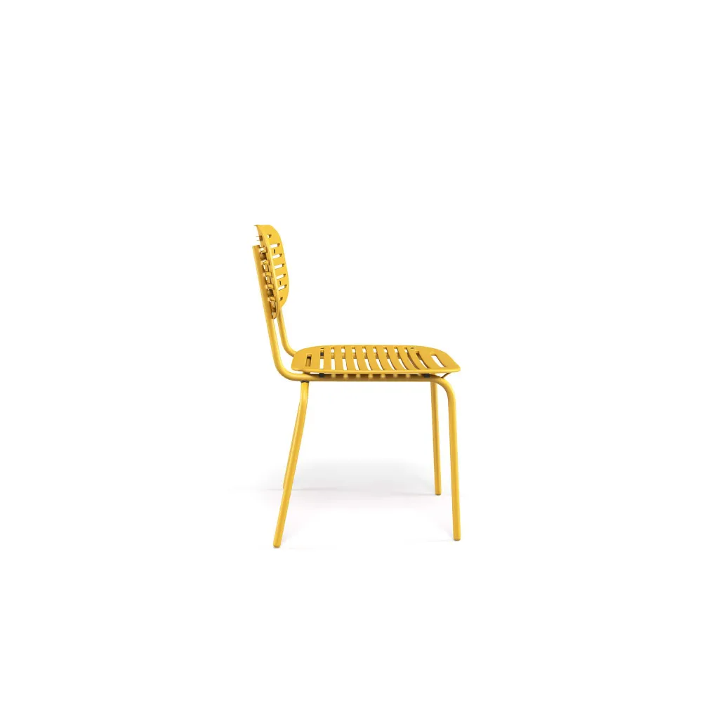 sedia-mom-639-emu-esterno-giardino-acciaio-giallo-curry-cam003.webp