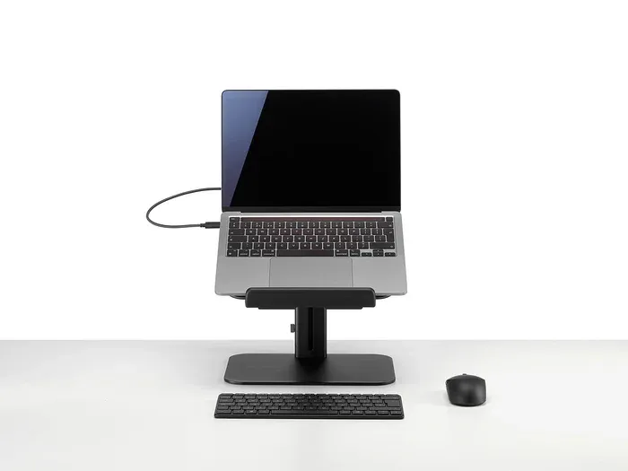 LANA_LAPTOP_MID_HEIGHT_BLACK_FRONT_971750ae-3650-44e4-9bb5-85f40be33919.webp