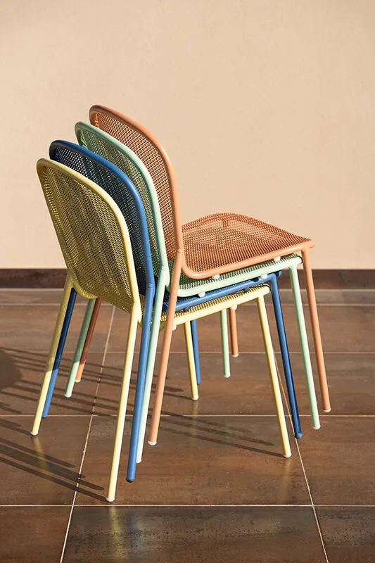 emu-ronda-x-collezione-sedia-poltroncina-2.webp