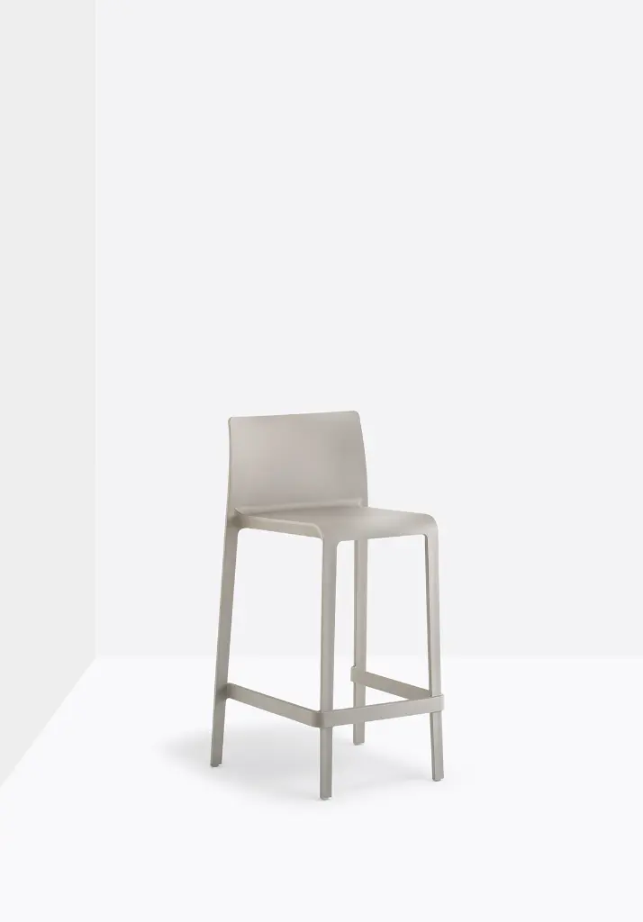 Pedrali Volt 677 (Beige BE, H65)